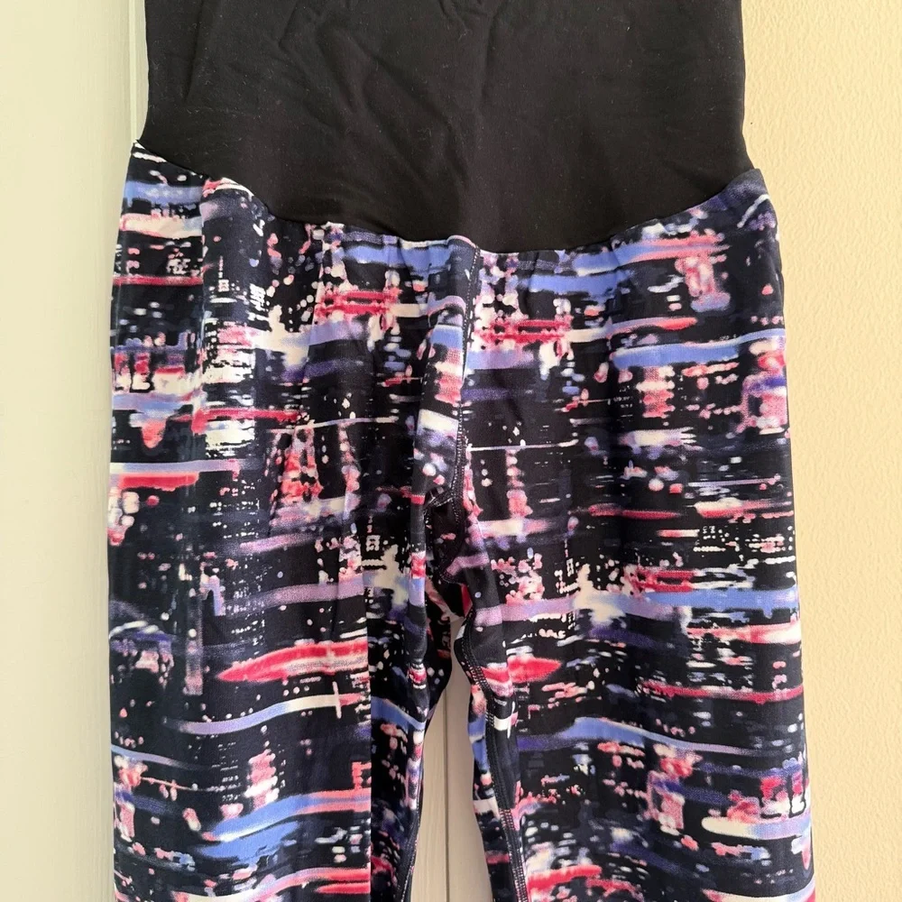 Motherhood Maternity Pants Sz L Black Purple Retro Print Stretch PullOn Leggings